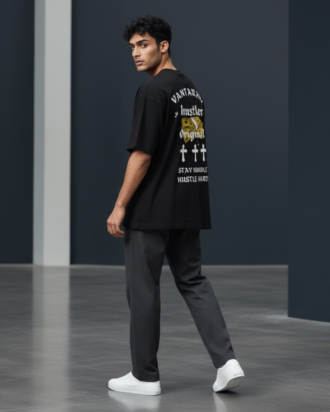 VANTARAYY Hustler Oversized T-Shirt